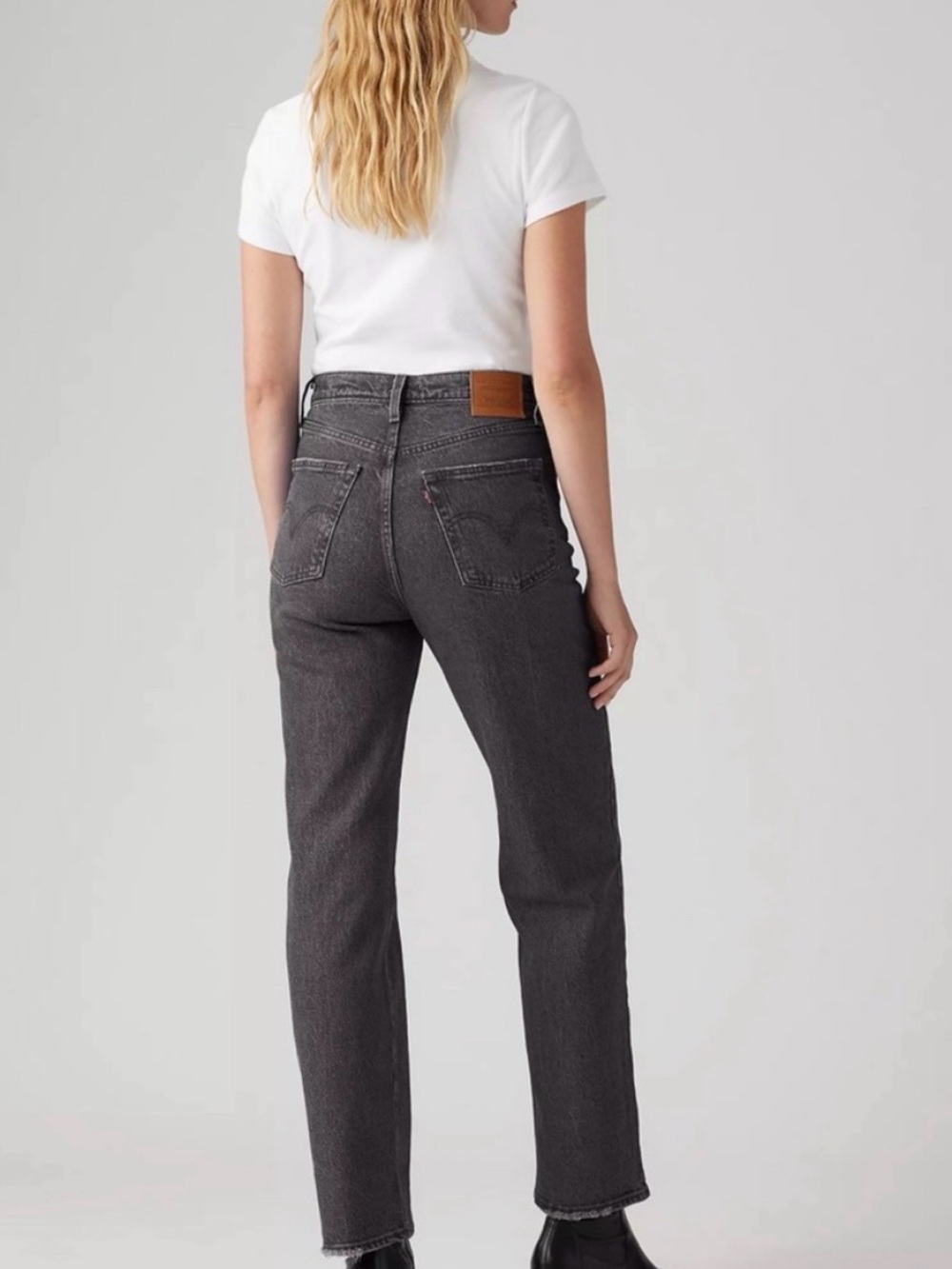 Levi's Ribcage High-Rise Full Length Straight Jeans - Charcoal Black